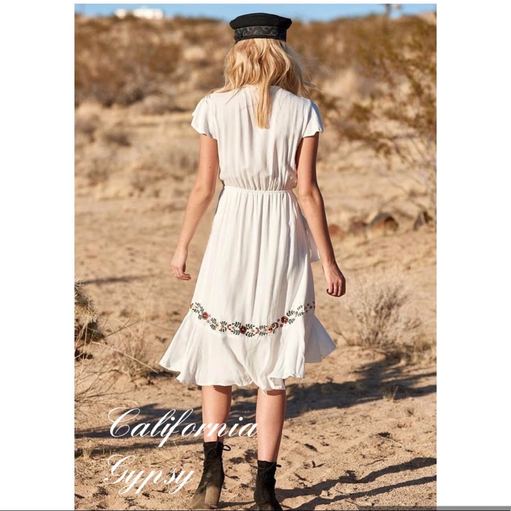 Western Boho Gypsy Embroidered Midi Dress - Picture 8 of 8